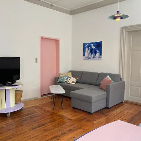 Gallery In The Heart Of *