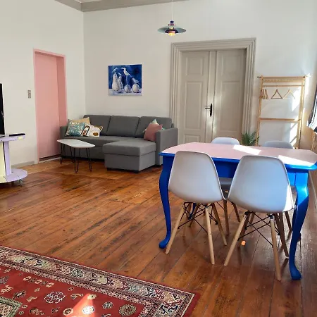 Gallery In The Heart Of Apartment