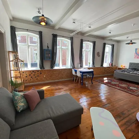 Gallery In The Heart Of Apartment Hojer