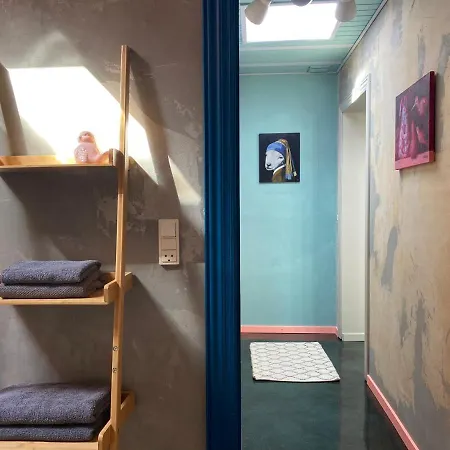 Gallery In The Heart Of * Hojer