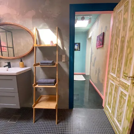 Gallery In The Heart Of Apartment Hojer