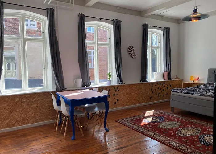 Gallery In The Heart Of Apartamento