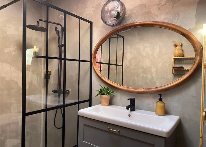 Gallery In The Heart Of